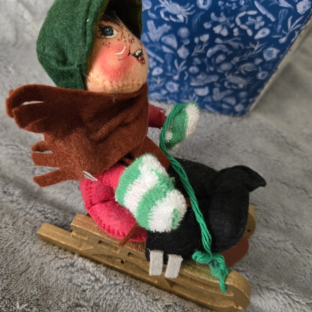 Annalee Holiday Sledding Figure in Green and Red